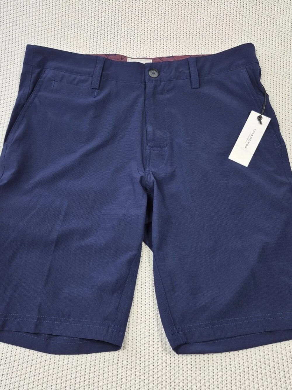 7 DIAMONDS Agility Performance Hybrid Shorts Sz. 31 Navy Blue Stretch 10” Inseam